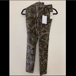 Kendall & Kylie Army Mid-rise Skinny Jeans